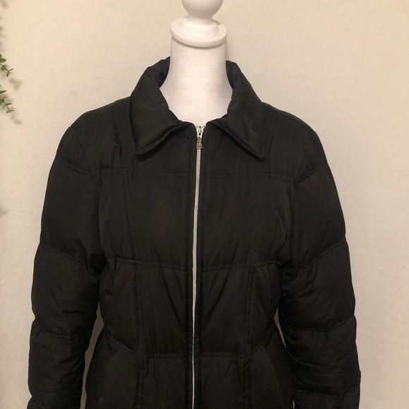 Utex Design Down Puffer Coat in Black, Size S. - Picture 5 of 11